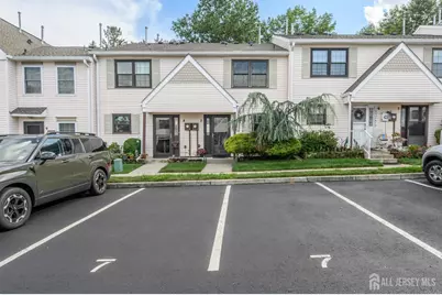 7 King Charles Court, Englishtown, NJ 07726 - Photo 25