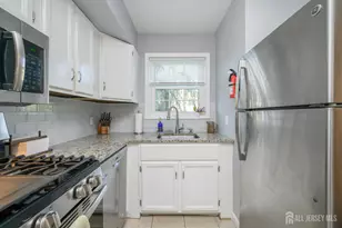 7 King Charles Ct, Englishtown, NJ 07726 - Photo 7