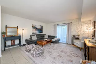 7 King Charles Ct, Englishtown, NJ 07726 - Photo 11