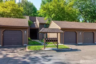 195 Hidden Hollow Ct, Edison, NJ 08820 - Photo 21
