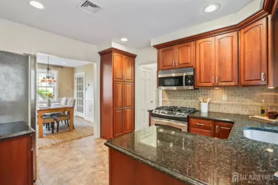 80 Chestnut Street, Milltown, NJ 08850 - Photo 11