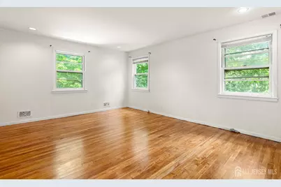 [Address not provided], West Orange Township, NJ 07052 - Photo 25