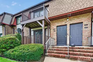 809 N Oaks Blvd, North Brunswick Township, NJ 08902 - Photo 3