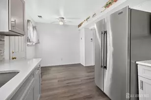809 N Oaks Blvd, North Brunswick Township, NJ 08902 - Photo 7