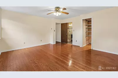 219 W 1st Street, Edison, NJ 08820 - Photo 21