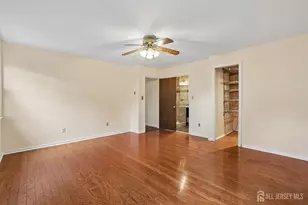 219 W 1st St, Edison, NJ 08820 - Photo 21