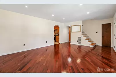 219 W 1st Street, Edison, NJ 08820 - Photo 7