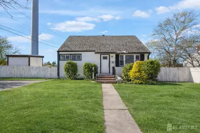 125 Tunison Road, New Brunswick, NJ 08901 - Photo 1