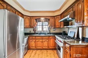 72 Chestnut St, Milltown, NJ 08850 - Photo 11