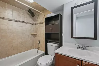 18 Deerwood Avenue, Edison, NJ 08817 - Photo 5