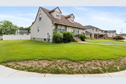 1497 Burnett Avenue, Union Township, NJ 07083 - Photo 3