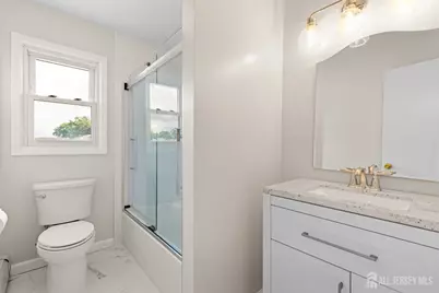1497 Burnett Avenue, Union Township, NJ 07083 - Photo 19