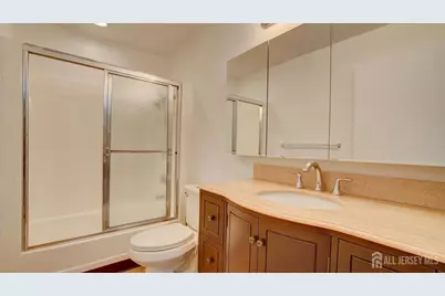 94 Salix Plaza #B, Monroe Township, NJ 08831 - Photo 15