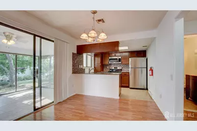 94 Salix Plaza #B, Monroe Township, NJ 08831 - Photo 7