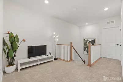 119 Sadie Circle, New Brunswick, NJ 08901 - Photo 15