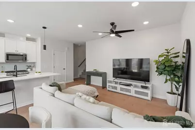 119 Sadie Circle, New Brunswick, NJ 08901 - Photo 11