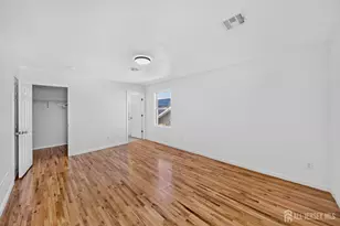138 Pershing Ave, Carteret, NJ 07008 - Photo 7