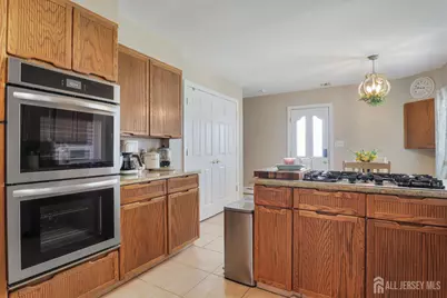 28 Colton Road, Edison, NJ 08817 - Photo 15