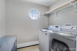 28 Colton Rd, Edison, NJ 08817 - Photo 31