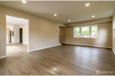4 Overbrook Road, Franklin Township, NJ 08873 - Photo 3