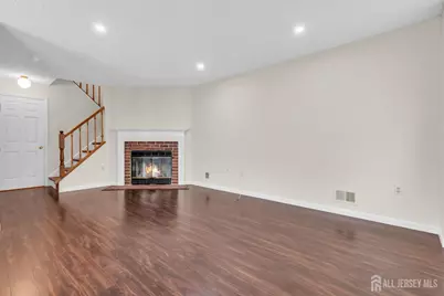 10 Brighton Way, North Brunswick Township, NJ 08902 - Photo 9