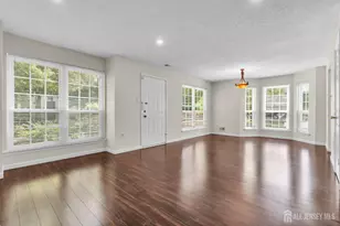 10 Brighton Way, North Brunswick Township, NJ 08902 - Photo 5