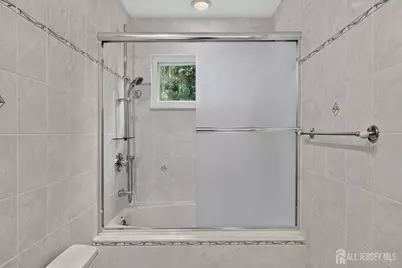 8 Growney Street, Edison, NJ 08817 - Photo 23