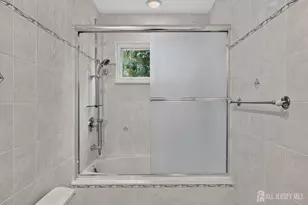 8 Growney St, Edison, NJ 08817 - Photo 23