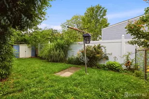 8 Growney St, Edison, NJ 08817 - Photo 33