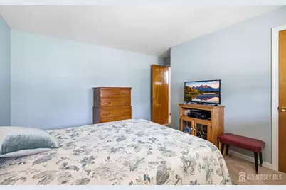 34 Marcia Street, Sayreville, NJ 08859 - Photo 15