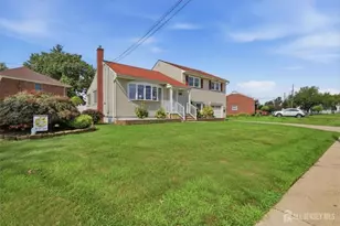 381 Carteret Ave, Carteret, NJ 07008 - Photo 3