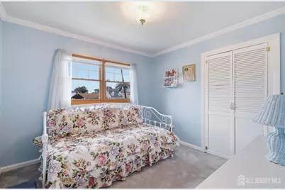 381 Carteret Avenue, Carteret, NJ 07008 - Photo 31