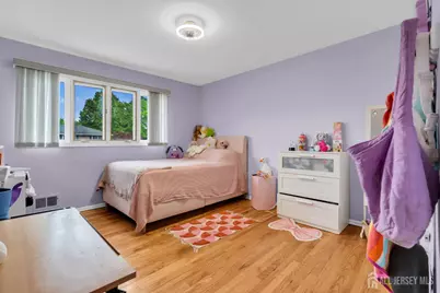 16 Woodmere Road, North Brunswick Township, NJ 08902 - Photo 13