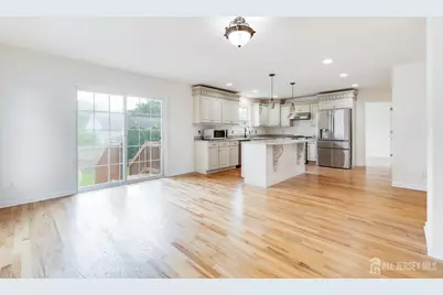 519 Fairview Avenue, Middlesex, NJ 08846 - Photo 9