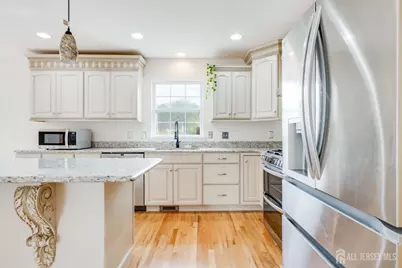 519 Fairview Avenue, Middlesex, NJ 08846 - Photo 3