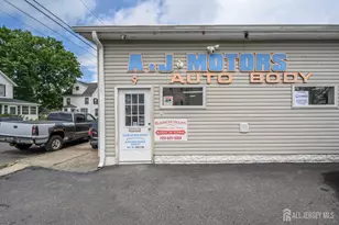 9 Hooker St, Jamesburg, NJ 08831 - Photo 1