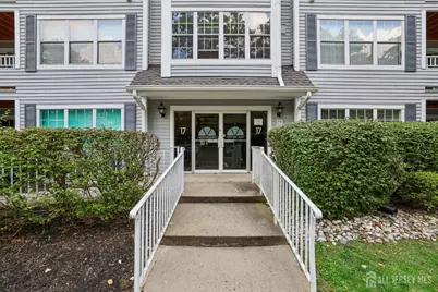 1702 Tanglewood Court, Helmetta, NJ 08828 - Photo 3