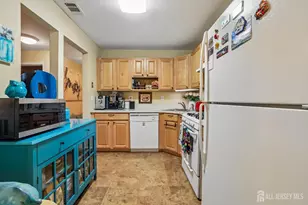 1702 Tanglewood Ct, Helmetta, NJ 08828 - Photo 13