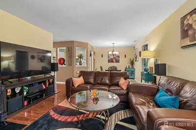 1702 Tanglewood Court, Helmetta, NJ 08828 - Photo 5