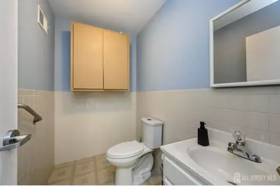 438 Main Street, Spotswood, NJ 08884 - Photo 17