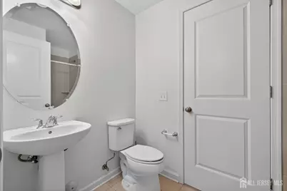 197 Roosevelt Drive, Wood Ridge, NJ 07075 - Photo 5