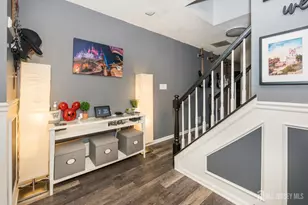 123 Daniel Ct, South Brunswick Township, NJ 08824 - Photo 11