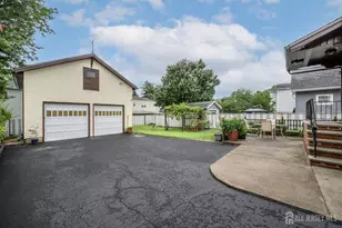 938 Ray Ave, Union Township, NJ 07083 - Photo 43