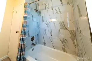 93 Fox Rd, Edison, NJ 08817 - Photo 19