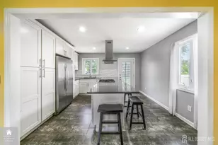 23 W Henry Pl, Iselin, NJ 08830 - Photo 7
