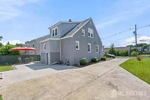 10 Krumb St, Sayreville, NJ 08872 - Photo 27