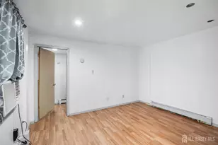 639 Johnstone St, Perth Amboy, NJ 08861 - Photo 5