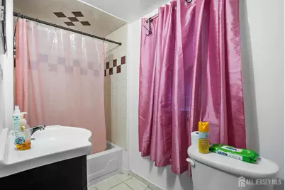 639 Johnstone Street, Perth Amboy, NJ 08861 - Photo 11