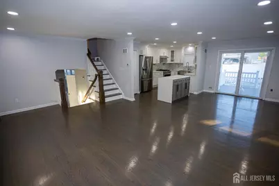 18 Robinhood Drive, Sayreville, NJ 08859 - Photo 17