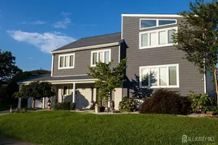 18 Robinhood Dr, Sayreville, NJ 08859 - Photo 1